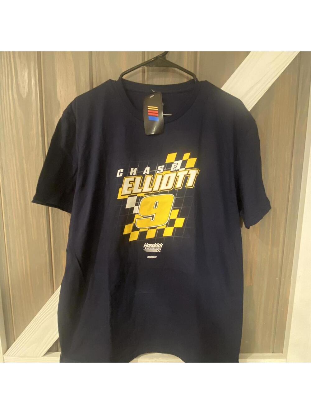 Hendricks Motorsports NASCAR Chase Elliot Navy T-Shirt -  Large